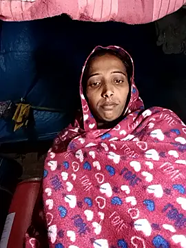 Snapshot of Pinki_thakur_1 chatting on October 2025 08:43:02 PM Pinki thakur 1 online show from October 2025 08:43:02 PM