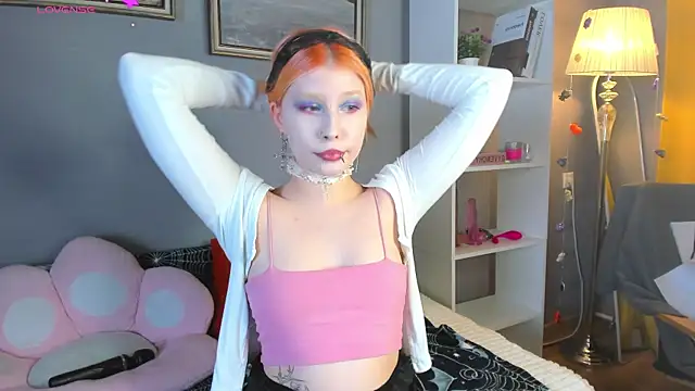 VelvetBlitz online show from December 2025 09:56:01 PM