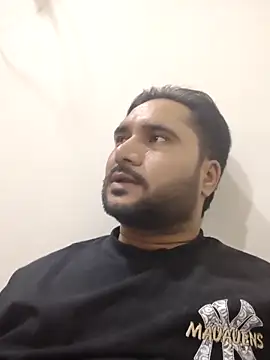 VijayLover69 online show from April 2026 03:17:02 PM