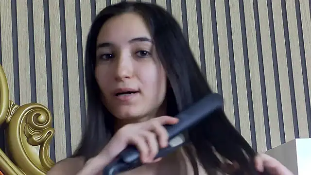 CarolinaBlair online show from April 2026 08:24:01 AM