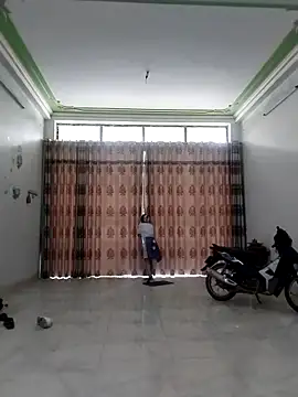 linda bae00 online show from September 2025 02:55:02 AM