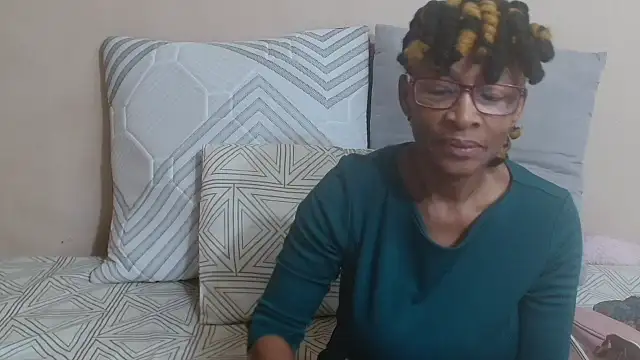 SugarPoppy24xxx online show from September 2025 10:41:01 AM