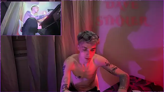 Snapshot of davesinner chatting on May 2026 10:48:02 PM davesinner online show from May 2026 10:48:02 PM