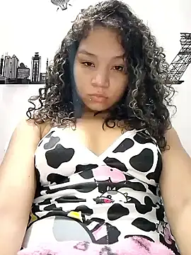 Snapshot of PRINCESSBLUE333 chatting on September 2025 01:18:01 AM PRINCESSBLUE333 online show from September 2025 01:18:01 AM