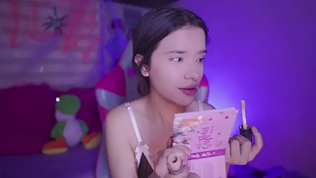 Lana Dreams  online show from October 2025 11:17:01 PM