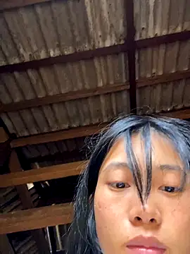 EmLy02 online show from September 2025 03:54:01 AM