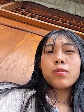 EmLy02 online show from February 2026 03:14:02 AM