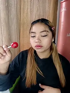 Emily  Hott online show from March 2026 04:54:01 PM