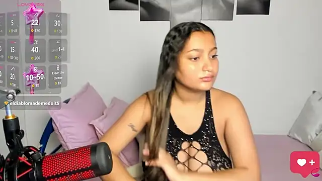 Snapshot of celeste_L29 chatting on October 2025 01:20:02 PM celeste L29 online show from October 2025 01:20:02 PM