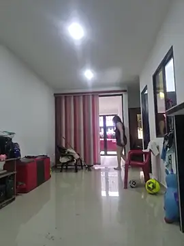 Nina vallon online show from February 2026 12:43:02 PM