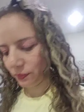 Nina vallon online show from February 2026 12:48:02 PM