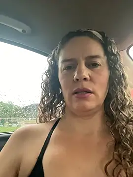 Nina vallon online show from April 2026 12:43:02 PM