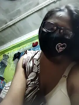 Snapshot of AVA55 chatting on October 2025 06:38:02 PM AVA55 online show from October 2025 06:38:02 PM