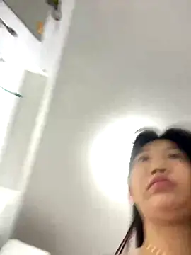 Snapshot of Miumieu chatting on September 2025 03:06:01 AM Miumieu online show from September 2025 03:06:01 AM