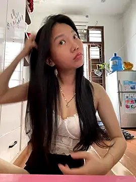 Snapshot of Miumieu chatting on September 2025 02:33:01 AM Miumieu online show from September 2025 02:33:01 AM