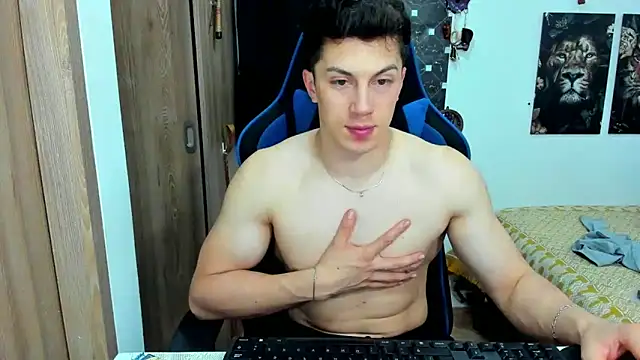 Snapshot of javiersexymann chatting on December 2024 10:57:02 PM javiersexymann online show from December 2024 10:57:02 PM