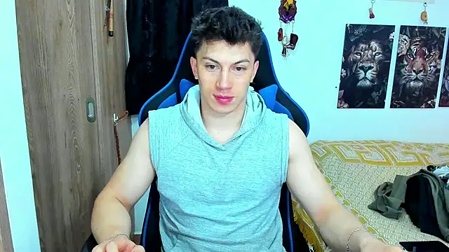 Snapshot of javiersexymann chatting on December 2024 05:33:02 PM javiersexymann online show from December 2024 05:33:02 PM