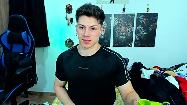 Snapshot of javiersexymann chatting on January 2025 12:37:01 AM javiersexymann online show from January 2025 12:37:01 AM