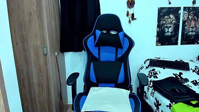 Snapshot of javiersexymann chatting on February 2025 06:08:02 AM javiersexymann online show from February 2025 06:08:02 AM