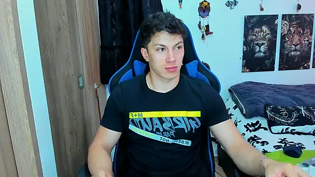 Snapshot of javiersexymann chatting on February 2025 06:10:02 PM javiersexymann online show from February 2025 06:10:02 PM