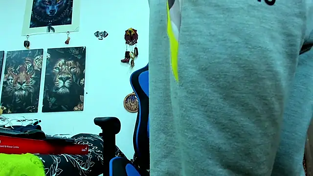 Snapshot of javiersexymann chatting on March 2025 11:49:02 PM javiersexymann online show from March 2025 11:49:02 PM