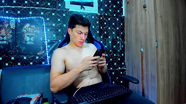 Snapshot of javiersexymann chatting on September 2025 11:51:02 PM javiersexymann online show from September 2025 11:51:02 PM