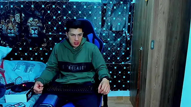 Snapshot of javiersexymann chatting on December 2025 12:16:02 AM javiersexymann online show from December 2025 12:16:02 AM