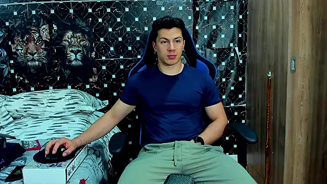 javiersexymann online show from March 2026 02:03:01 AM