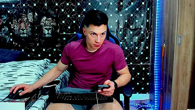 Snapshot of javiersexymann chatting on July 2026 10:59:02 PM javiersexymann online show from July 2026 10:59:02 PM