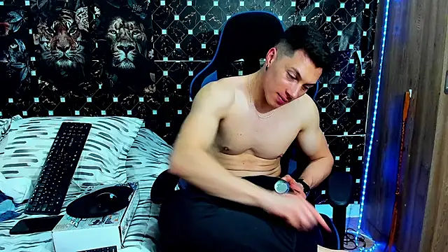 Snapshot of javiersexymann chatting on July 2026 04:16:01 AM javiersexymann online show from July 2026 04:16:01 AM