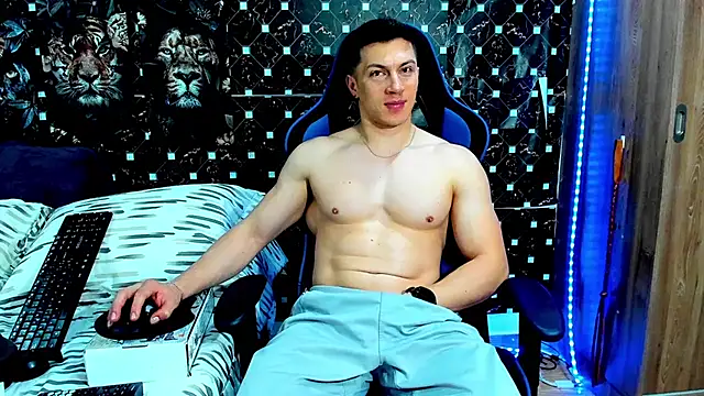 Snapshot of javiersexymann chatting on July 2026 04:37:02 AM javiersexymann online show from July 2026 04:37:02 AM
