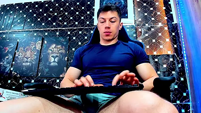 Snapshot of javiersexymann chatting on July 2026 07:01:02 PM javiersexymann online show from July 2026 07:01:02 PM