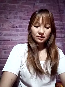 Mini3333 online show from April 2026 09:42:02 PM