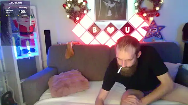 XBellaXundXUweX online show from December 2025 07:33:02 PM