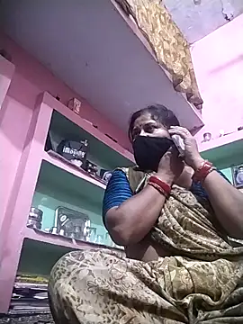 Rajnee33A online show from April 2026 12:11:02 AM