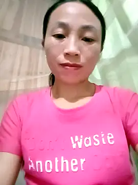 lucybaby00 online show from October 2025 02:17:02 PM