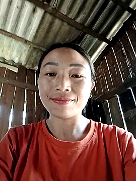 lucybaby00 online show from April 2026 05:35:02 AM