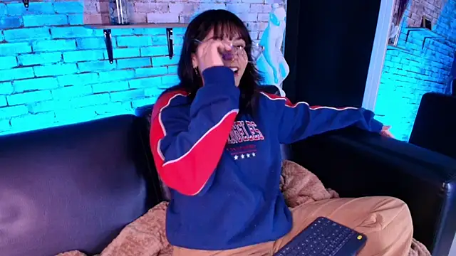 kitty malach online show from December 2025 03:13:01 AM