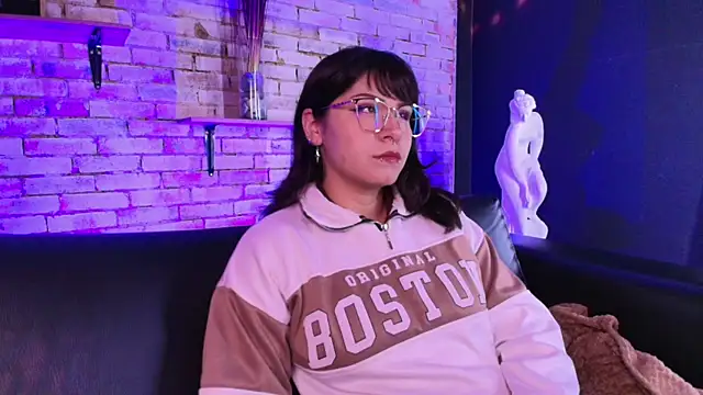 kitty malach online show from February 2026 02:56:02 AM