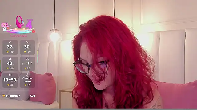 mae lyra online show from December 2025 08:07:02 AM