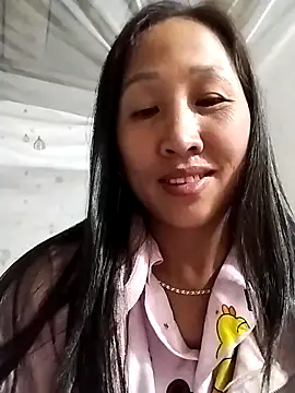 cute love00 online show from February 2026 11:57:02 AM