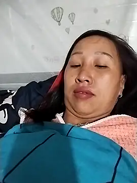 cute love00 online show from February 2026 10:43:02 PM