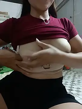 Snapshot of adbosa_00 chatting on July 2026 12:47:01 PM adbosa 00 online show from July 2026 12:47:01 PM