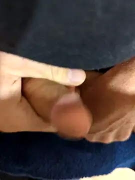 Snapshot of Sweethoneygun chatting on October 2025 12:38:02 AM Sweethoneygun online show from October 2025 12:38:02 AM