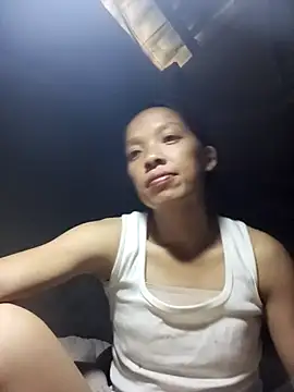 mayhang00 online show from October 2025 05:17:01 AM