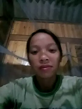 mayhang00 online show from October 2025 10:09:01 PM