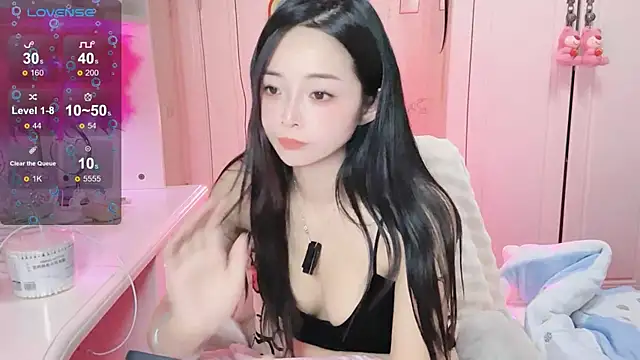 Snapshot of Ya-Ya- chatting on October 2025 12:29:01 PM Ya-Ya- online show from October 2025 12:29:01 PM