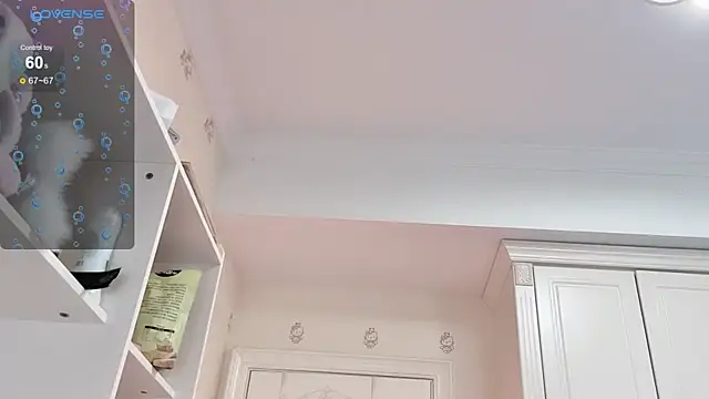 Snapshot of Ya-Ya- chatting on November 2025 01:05:01 AM Ya-Ya- online show from November 2025 01:05:01 AM