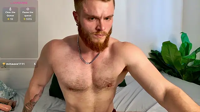 Snapshot of VictorTransMan chatting on June 2026 05:12:02 PM VictorTransMan online show from June 2026 05:12:02 PM
