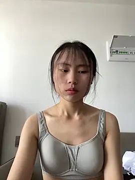 Snapshot of xiaoya8866 chatting on May 2026 03:04:02 AM xiaoya8866 online show from May 2026 03:04:02 AM